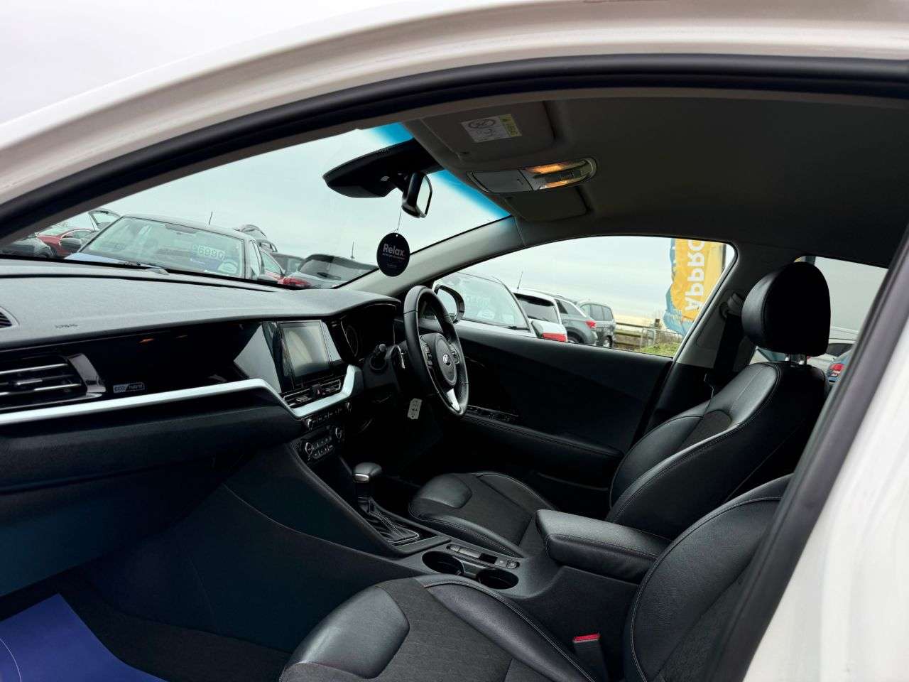 2021 KIA NIRO 2021 KIA NIRO