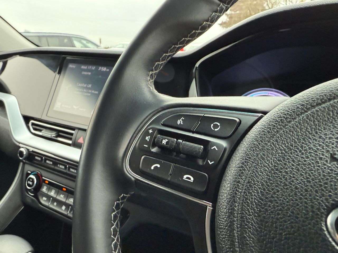 2021 KIA NIRO 2021 KIA NIRO