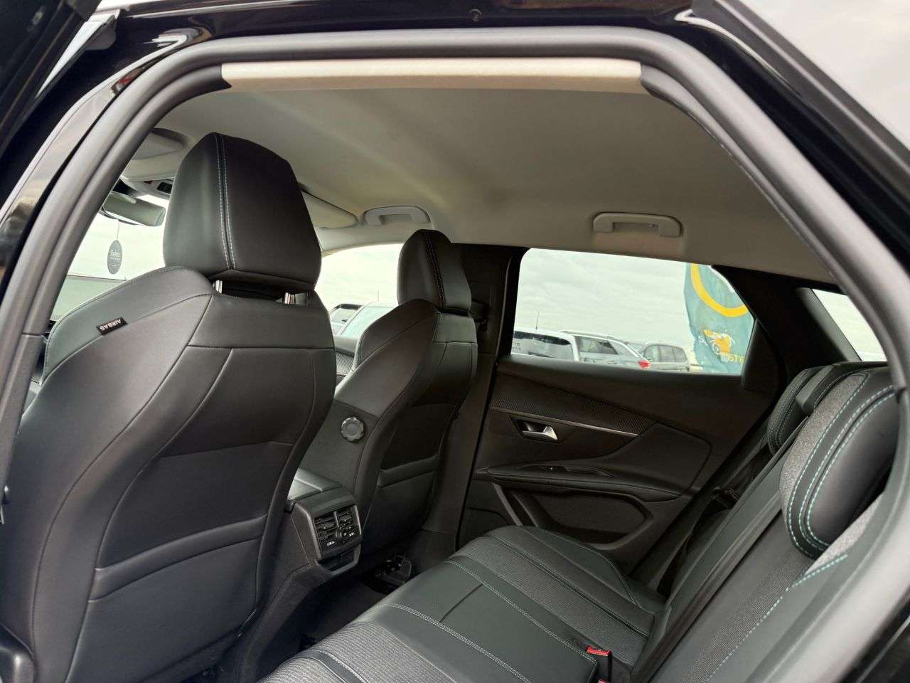 2021 PEUGEOT 3008 2021 PEUGEOT 3008