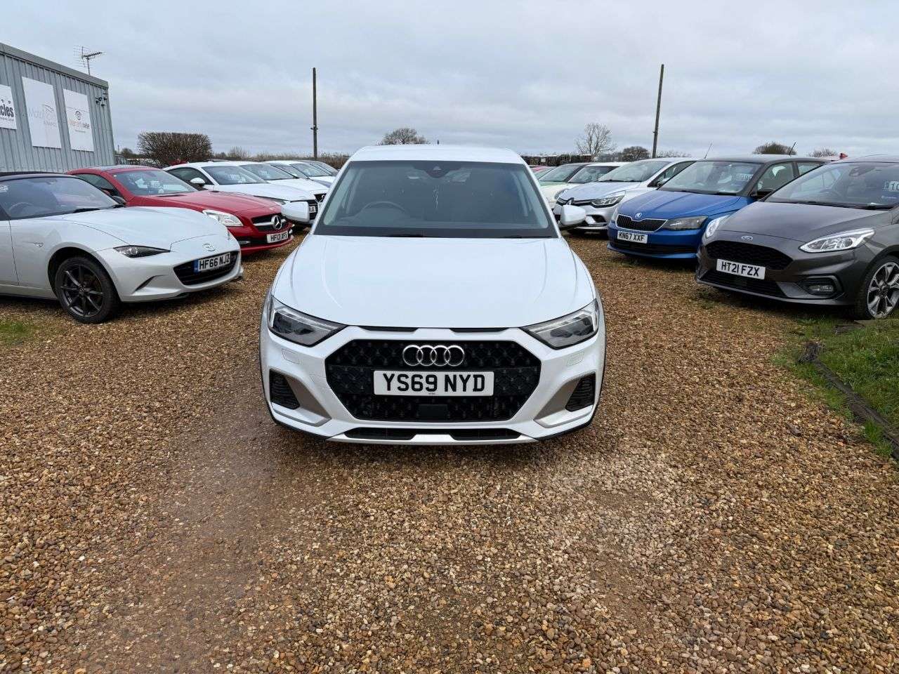 A 2019 AUDI A1 1.0 TFSI 30 Citycarver 5dr Petrol S Tronic Euro 6 (s/s) (116 ps) A 2019 AUDI A1 1.0 TFSI 30 Citycarver 5dr Petrol S Tronic Euro 6 (s/s) (116 ps)