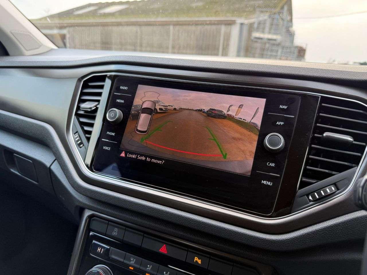 2019 VOLKSWAGEN T-ROC 2019 VOLKSWAGEN T-ROC