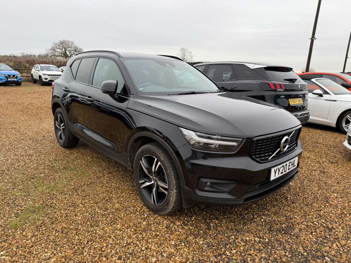 Check out this Volvo Xc40 2020 Diesel Automatic