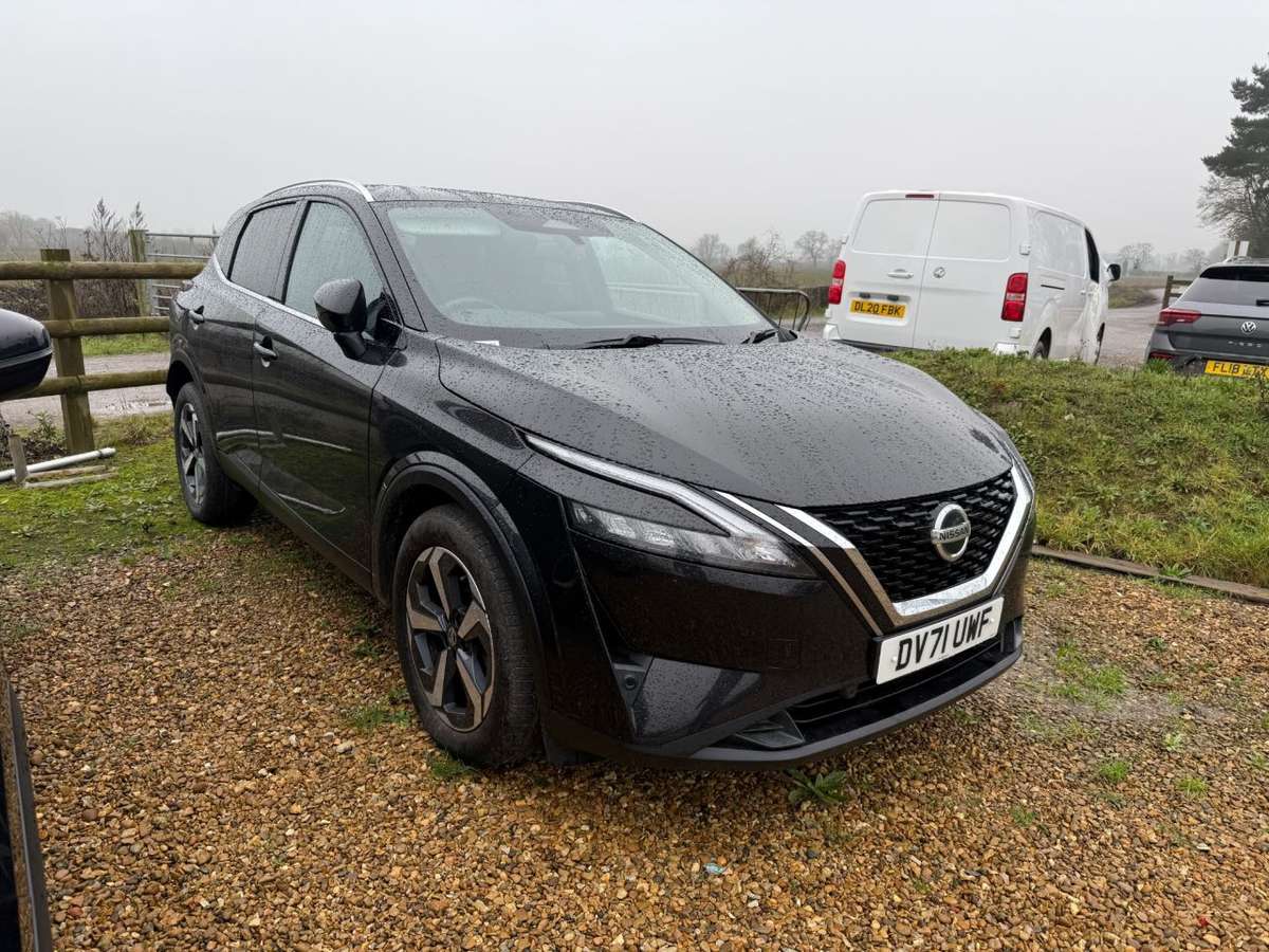 Check out this Nissan Qashqai 2021 Hybrid Electric Manual