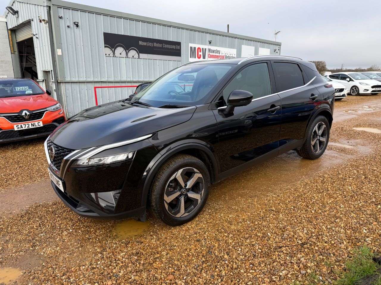 A 2021 NISSAN QASHQAI 1.3 DIG-T MHEV N-Connecta SUV 5dr Petrol Hybrid Manual Euro 6 (s/s) (140 ps A 2021 NISSAN QASHQAI 1.3 DIG-T MHEV N-Connecta SUV 5dr Petrol Hybrid Manual Euro 6 (s/s) (140 ps