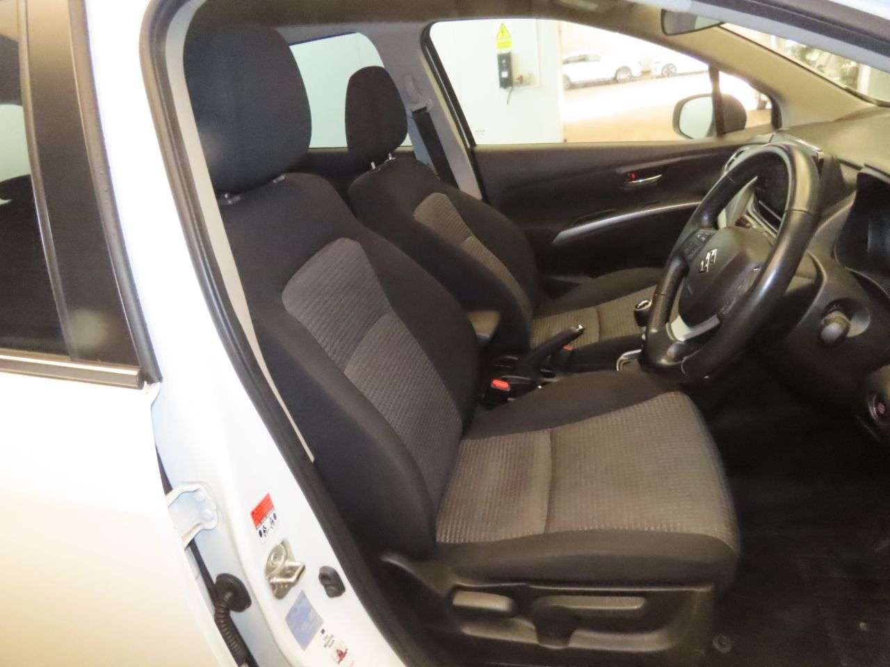 2023 SUZUKI S-CROSS 2023 SUZUKI S-CROSS