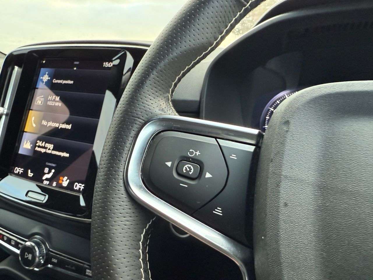 2021 VOLVO XC40 2021 VOLVO XC40