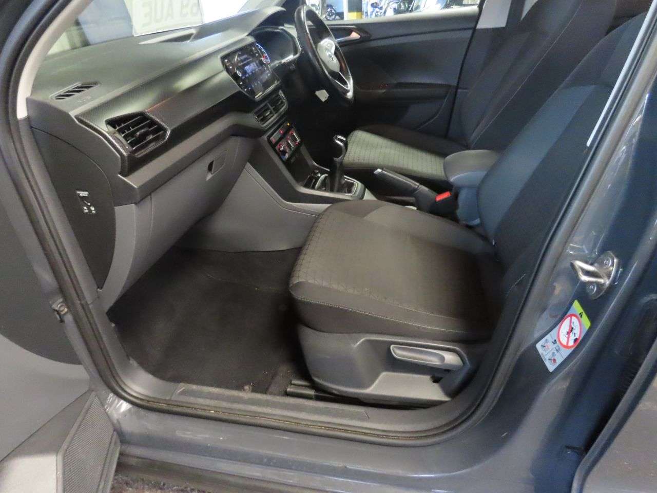 2019 VOLKSWAGEN T-CROSS 2019 VOLKSWAGEN T-CROSS