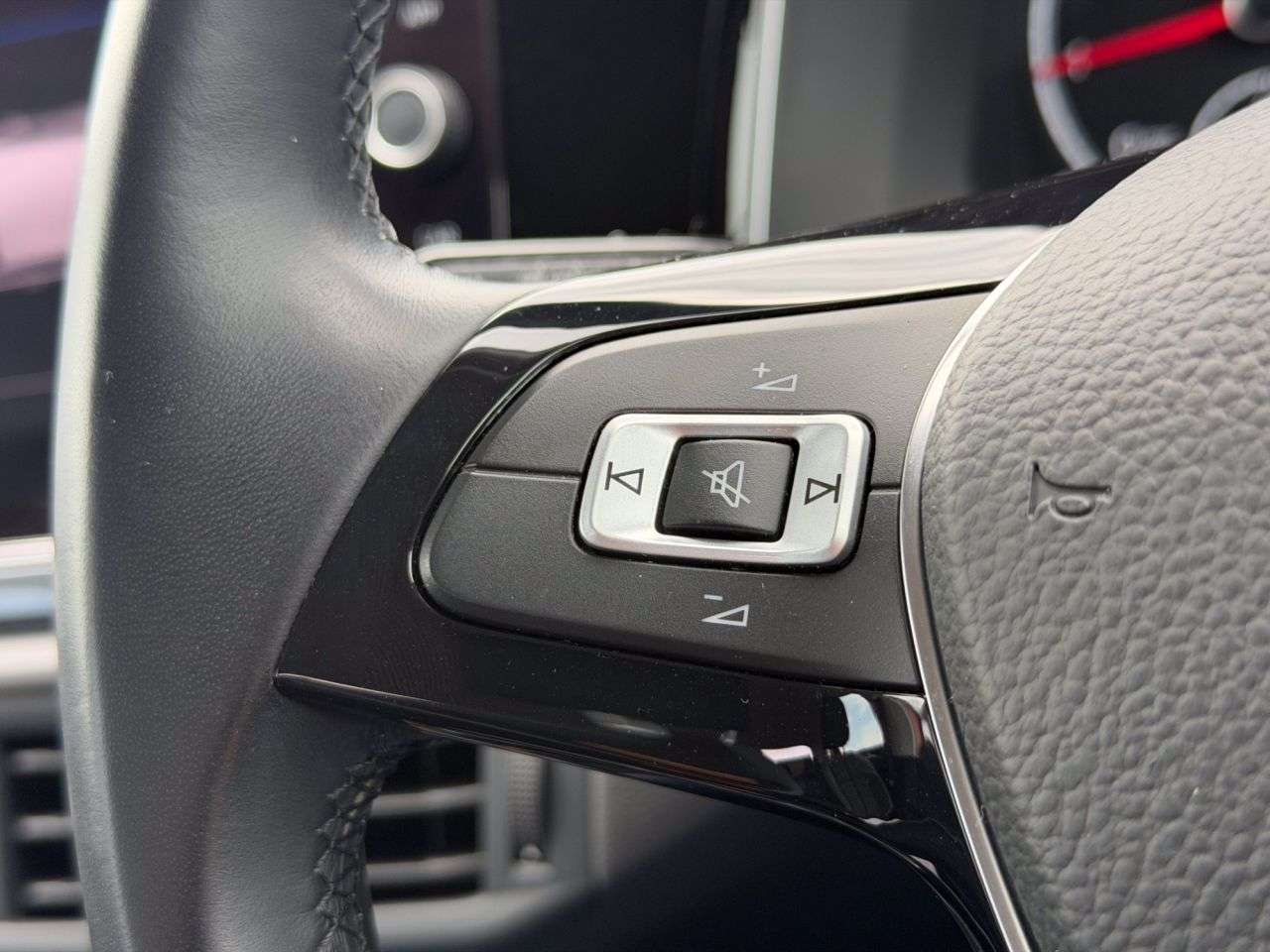 2018 VOLKSWAGEN POLO 2018 VOLKSWAGEN POLO