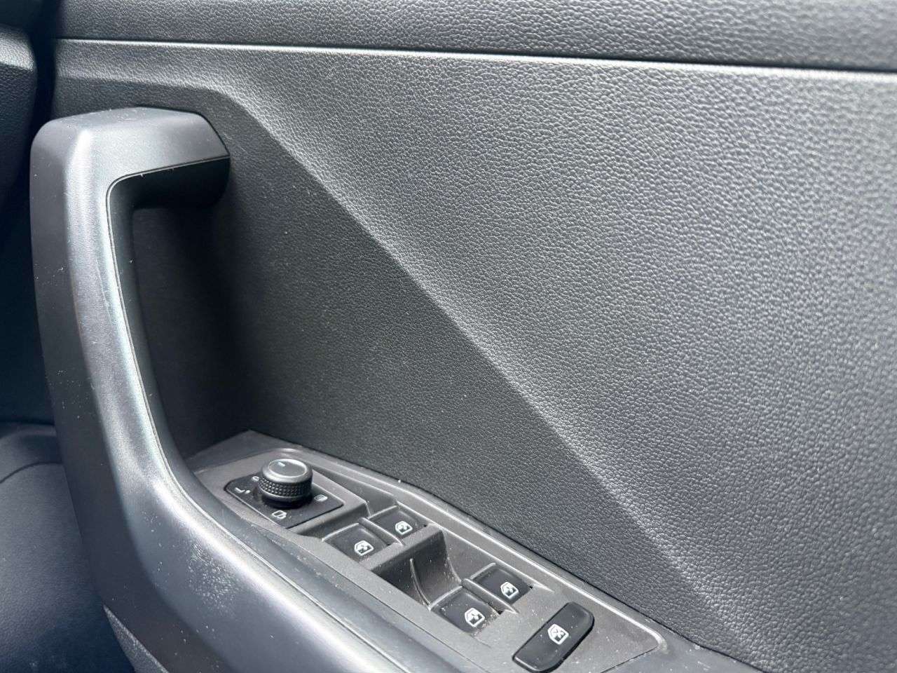 2019 VOLKSWAGEN T-ROC 2019 VOLKSWAGEN T-ROC