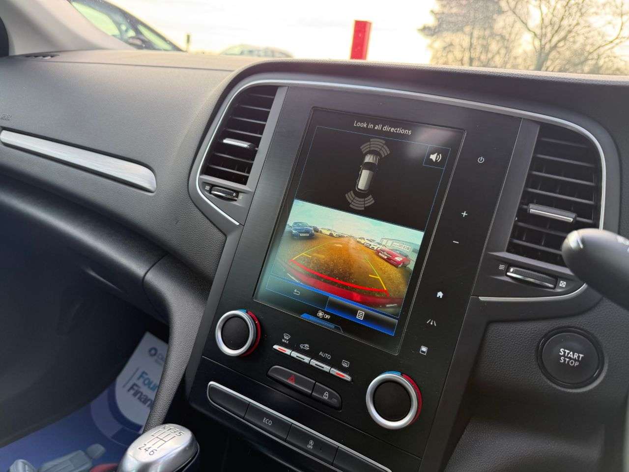 2017 RENAULT MEGANE 2017 RENAULT MEGANE