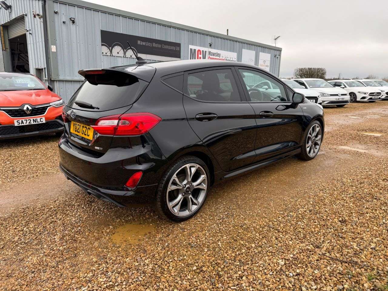 A 2021 FORD FIESTA 1.0T EcoBoost MHEV ST-Line X Edition Hatchback 5dr Petrol Manual Euro 6 (s/ A 2021 FORD FIESTA 1.0T EcoBoost MHEV ST-Line X Edition Hatchback 5dr Petrol Manual Euro 6 (s/