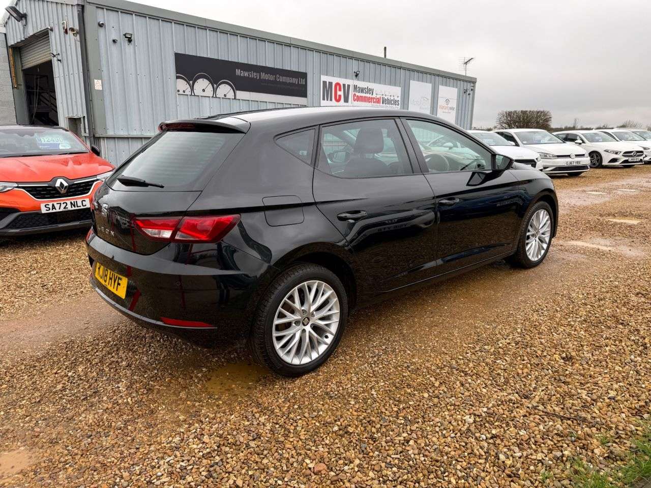 A 2018 SEAT LEON 1.6 TDI SE Dynamic Technology Hatchback 5dr Diesel DSG Euro 6 (s/s) (115 ps A 2018 SEAT LEON 1.6 TDI SE Dynamic Technology Hatchback 5dr Diesel DSG Euro 6 (s/s) (115 ps