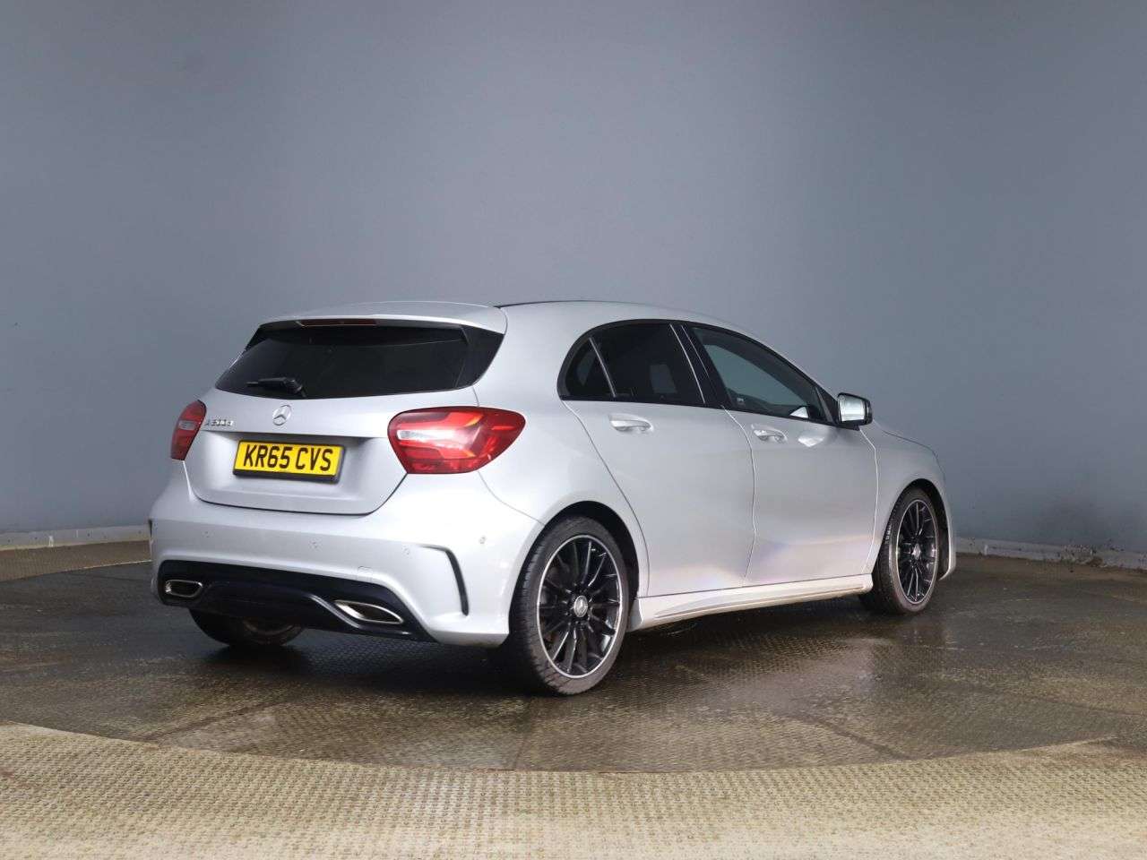 A 2015 MERCEDES-BENZ A-CLASS 2.1 A200d AMG Line (Premium) Hatchback 5dr Diesel 7G-DCT Euro 6 (s/s) (136 A 2015 MERCEDES-BENZ A-CLASS 2.1 A200d AMG Line (Premium) Hatchback 5dr Diesel 7G-DCT Euro 6 (s/s) (136