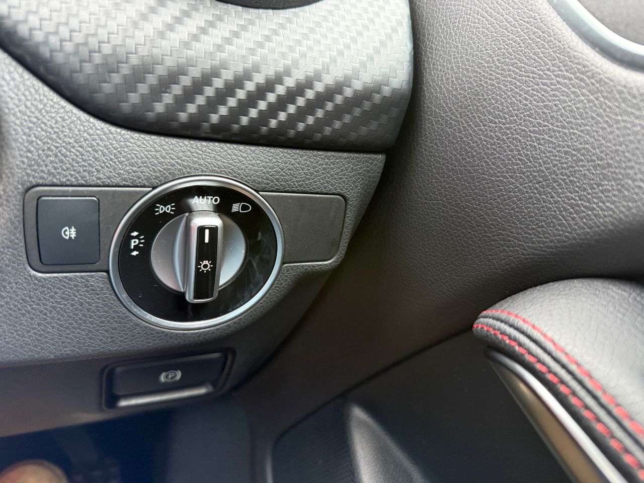 2015 MERCEDES-BENZ A-CLASS 2015 MERCEDES-BENZ A-CLASS