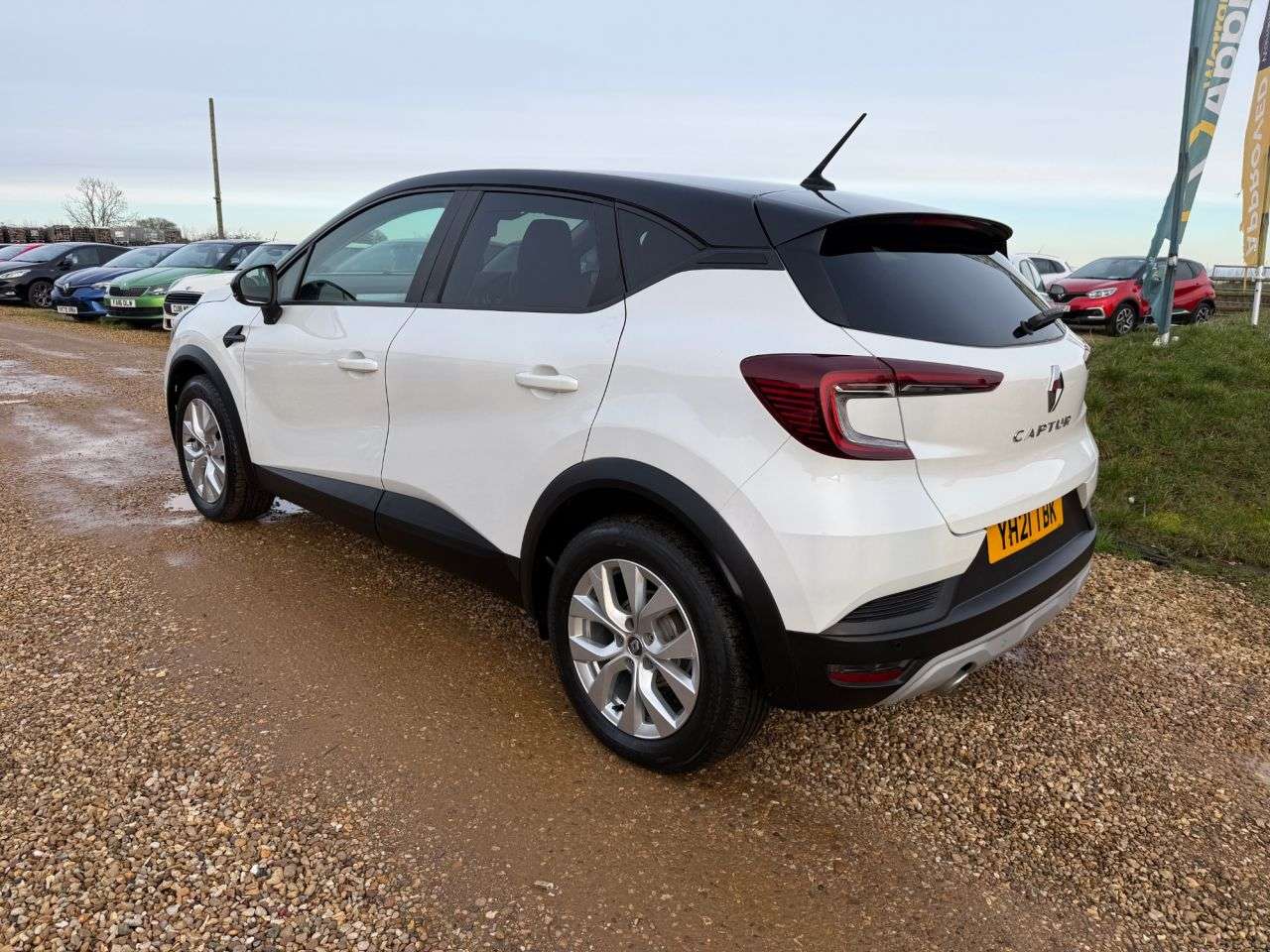2021 RENAULT CAPTUR 2021 RENAULT CAPTUR