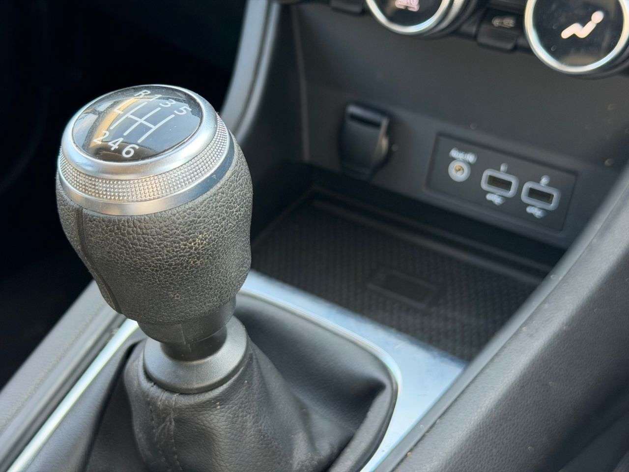 2021 RENAULT CAPTUR 2021 RENAULT CAPTUR