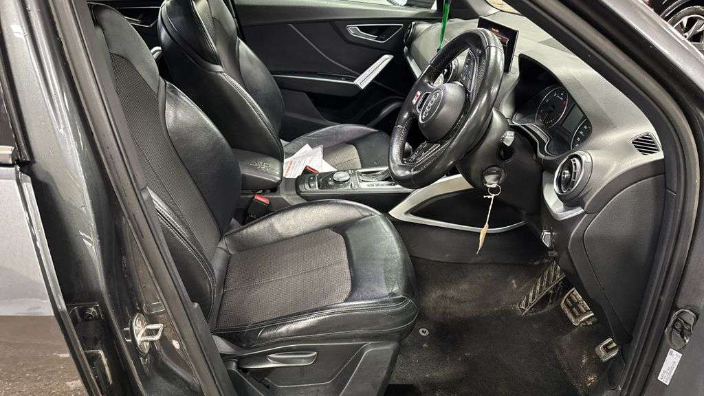 A 2019 AUDI Q2 1.6 TDI 30 S line SUV 5dr Diesel S Tronic Euro 6 (s/s) (116 ps) A 2019 AUDI Q2 1.6 TDI 30 S line SUV 5dr Diesel S Tronic Euro 6 (s/s) (116 ps)