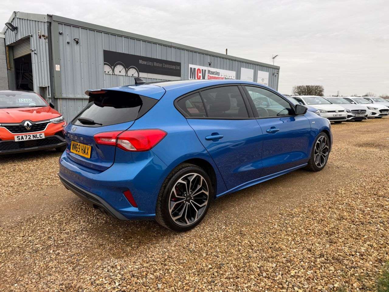A 2020 FORD FOCUS 1.0T EcoBoost ST-Line X Hatchback 5dr Petrol Manual Euro 6 (s/s) (125 ps) A 2020 FORD FOCUS 1.0T EcoBoost ST-Line X Hatchback 5dr Petrol Manual Euro 6 (s/s) (125 ps)