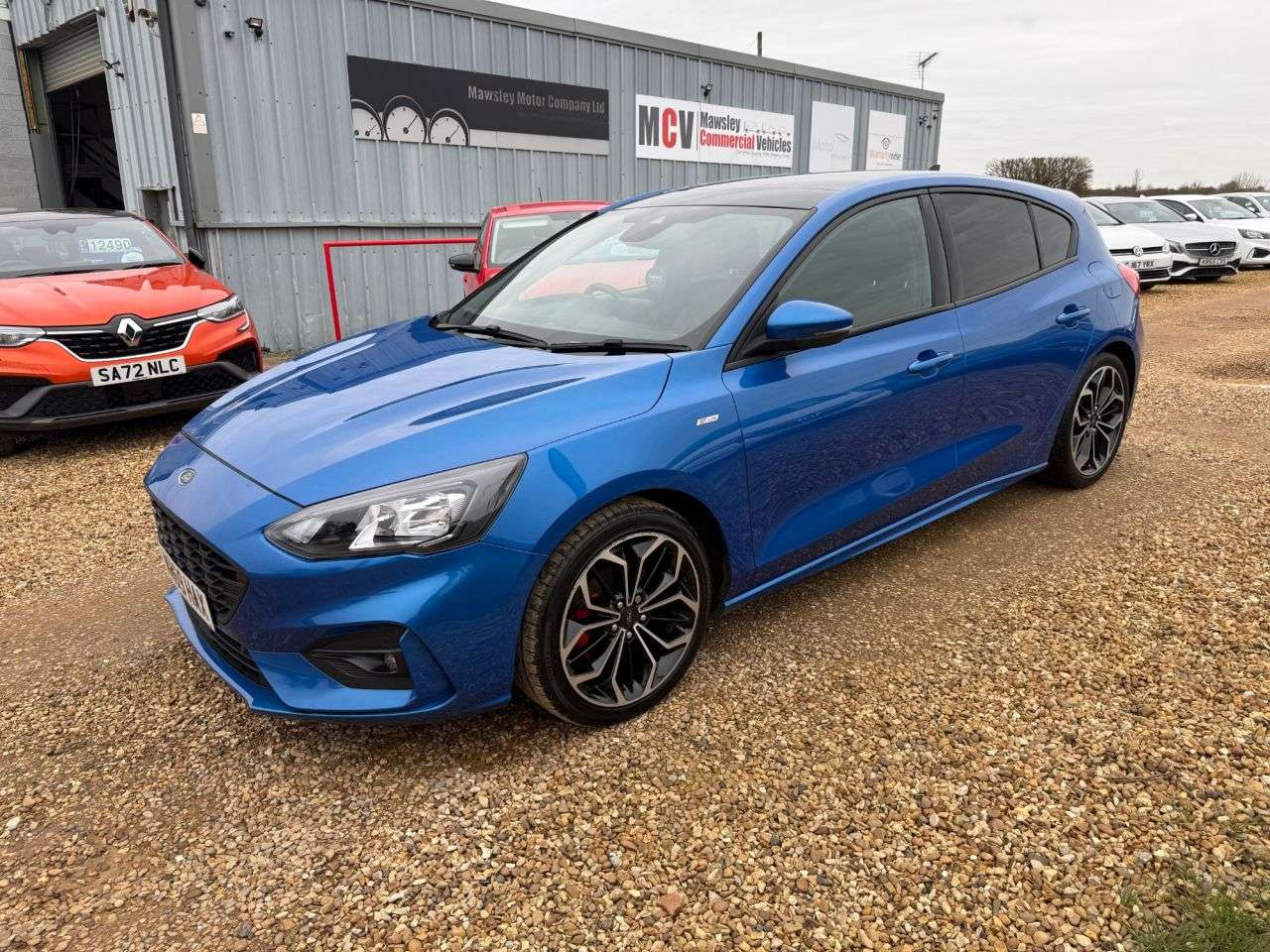 A 2020 FORD FOCUS 1.0T EcoBoost ST-Line X Hatchback 5dr Petrol Manual Euro 6 (s/s) (125 ps) A 2020 FORD FOCUS 1.0T EcoBoost ST-Line X Hatchback 5dr Petrol Manual Euro 6 (s/s) (125 ps)