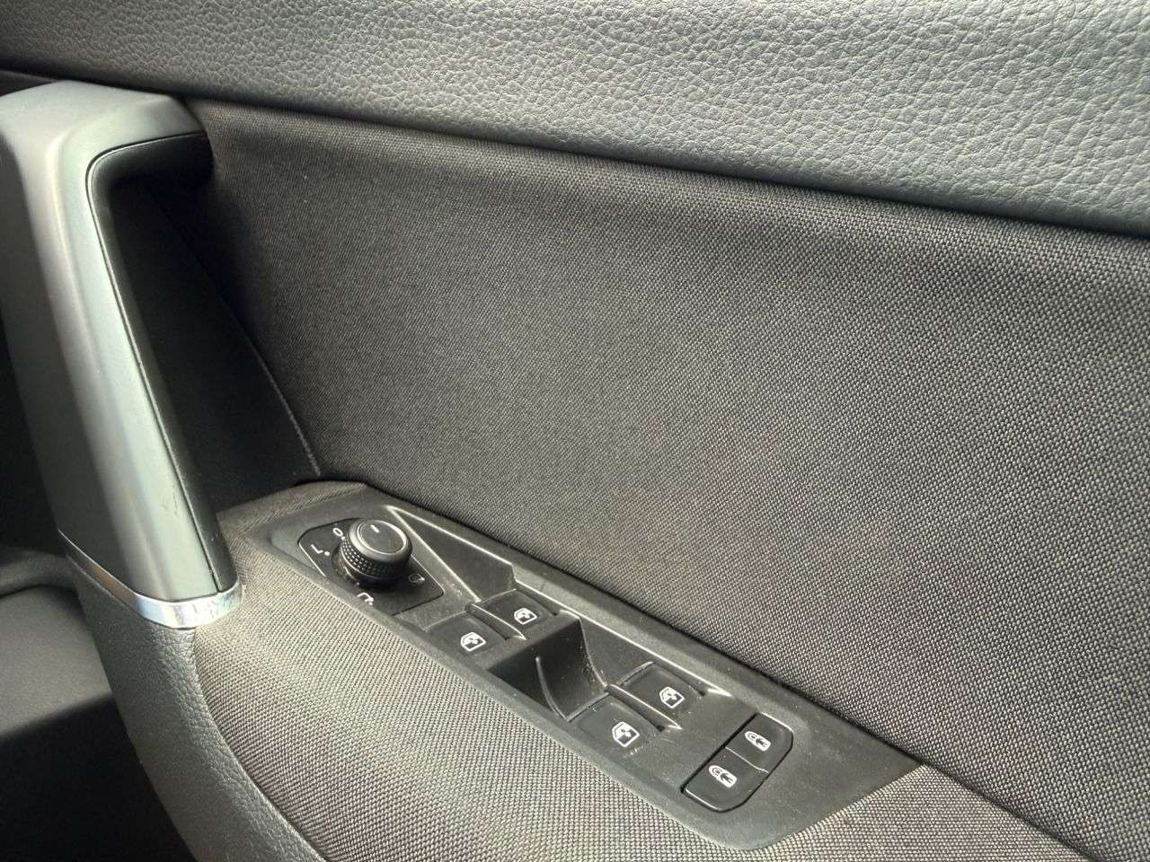 2017 VOLKSWAGEN TOURAN 2017 VOLKSWAGEN TOURAN