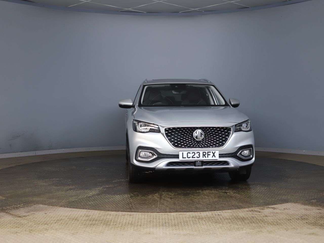 A 2023 MG MG HS 1.5 T-GDI Exclusive SUV 5dr Petrol Manual Euro 6 (s/s) (162 ps) A 2023 MG MG HS 1.5 T-GDI Exclusive SUV 5dr Petrol Manual Euro 6 (s/s) (162 ps)