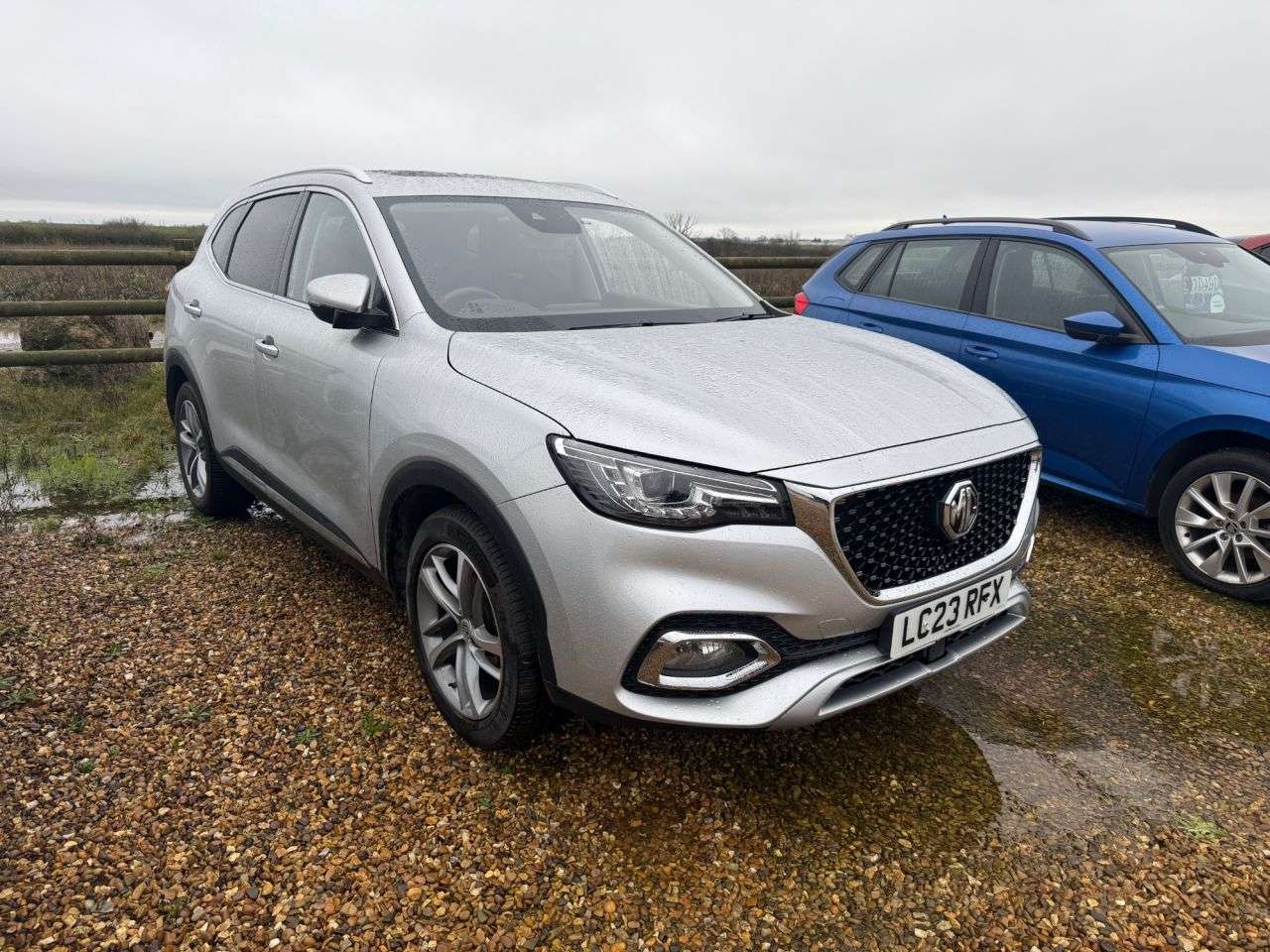 A 2023 MG MG HS 1.5 T-GDI Exclusive SUV 5dr Petrol Manual Euro 6 (s/s) (162 ps) A 2023 MG MG HS 1.5 T-GDI Exclusive SUV 5dr Petrol Manual Euro 6 (s/s) (162 ps)