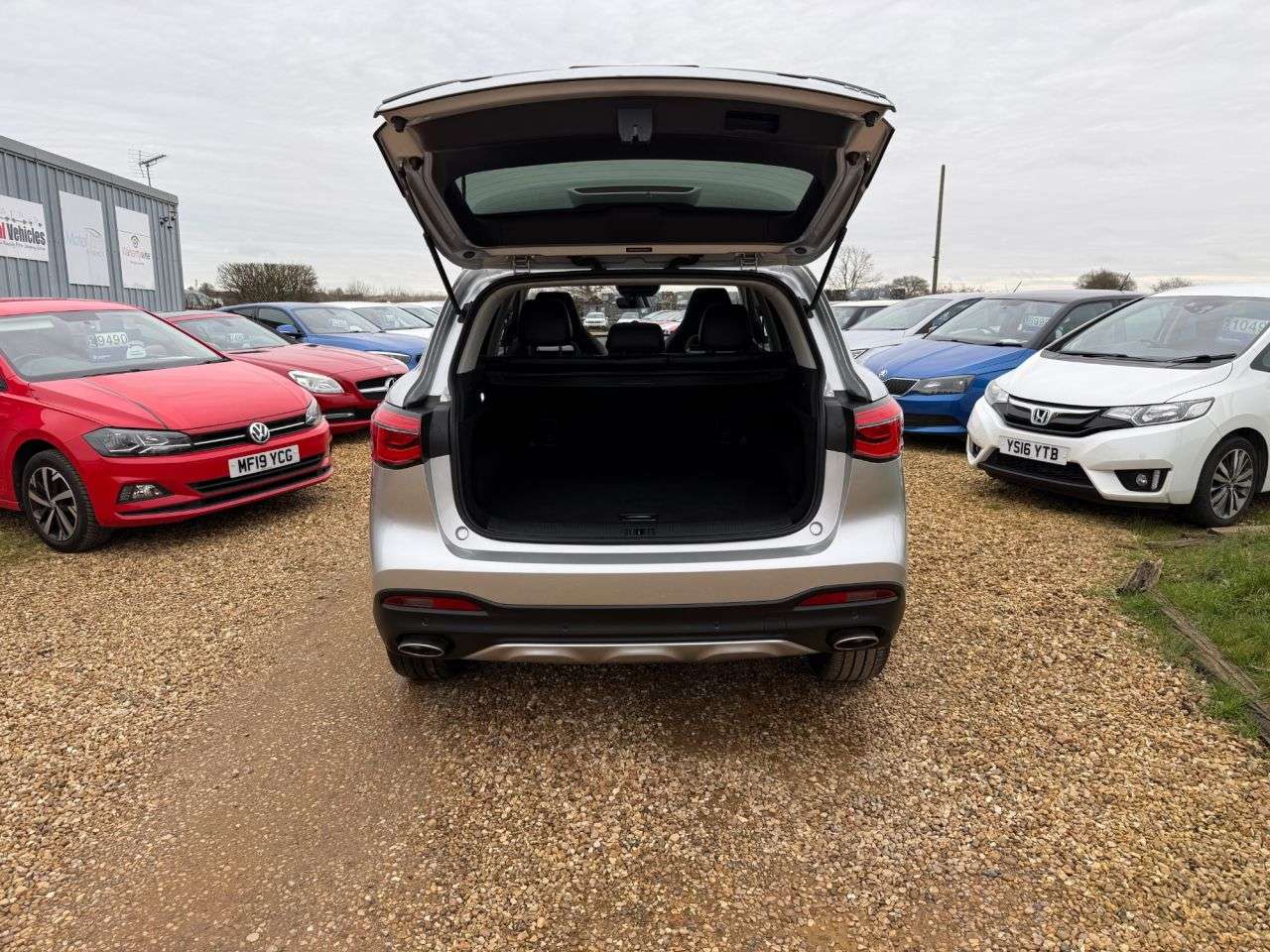 2023 MG MG HS 2023 MG MG HS