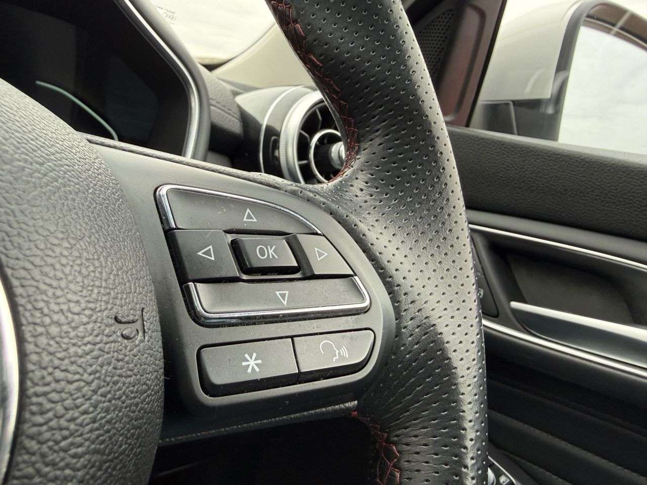 2023 MG MG HS 2023 MG MG HS