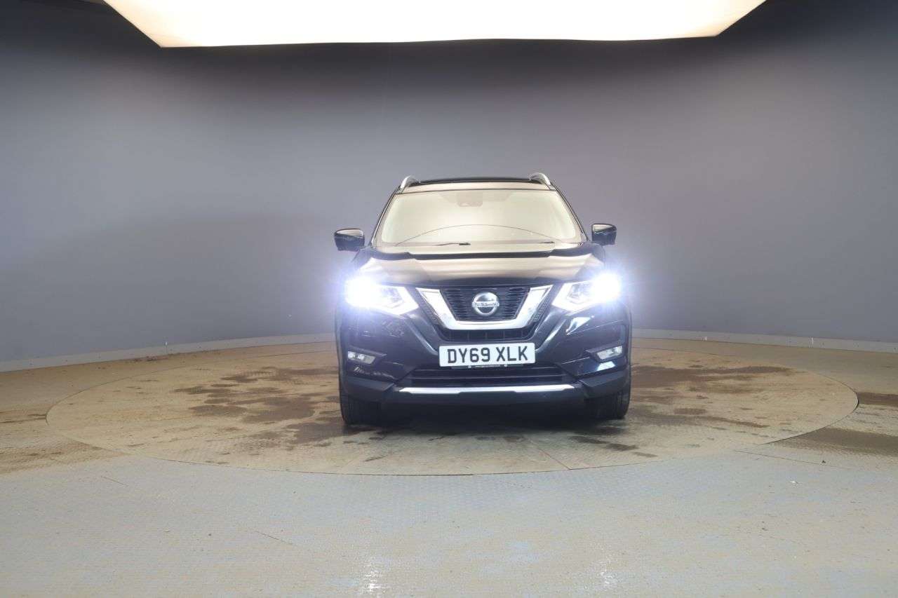 A 2019 NISSAN X-TRAIL 1.7 dCi Tekna SUV 5dr Diesel Manual Euro 6 (s/s) (150 ps) A 2019 NISSAN X-TRAIL 1.7 dCi Tekna SUV 5dr Diesel Manual Euro 6 (s/s) (150 ps)
