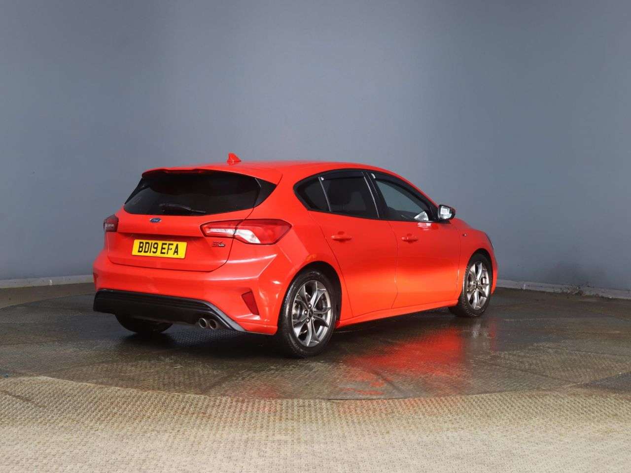 A 2019 FORD FOCUS 1.0T EcoBoost ST-Line Hatchback 5dr Petrol Manual Euro 6 (s/s) (125 ps) A 2019 FORD FOCUS 1.0T EcoBoost ST-Line Hatchback 5dr Petrol Manual Euro 6 (s/s) (125 ps)