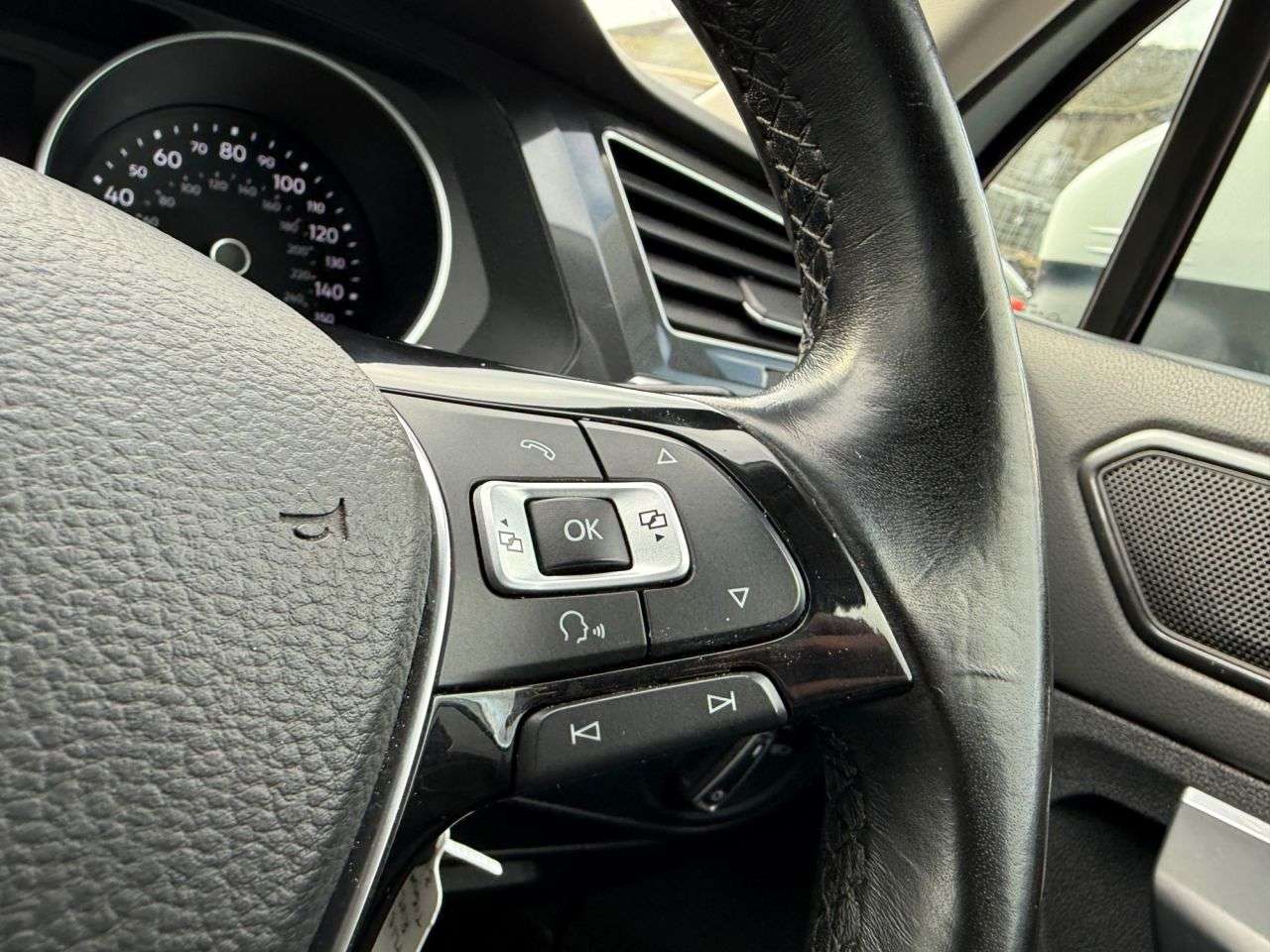 2016 VOLKSWAGEN TIGUAN 2016 VOLKSWAGEN TIGUAN