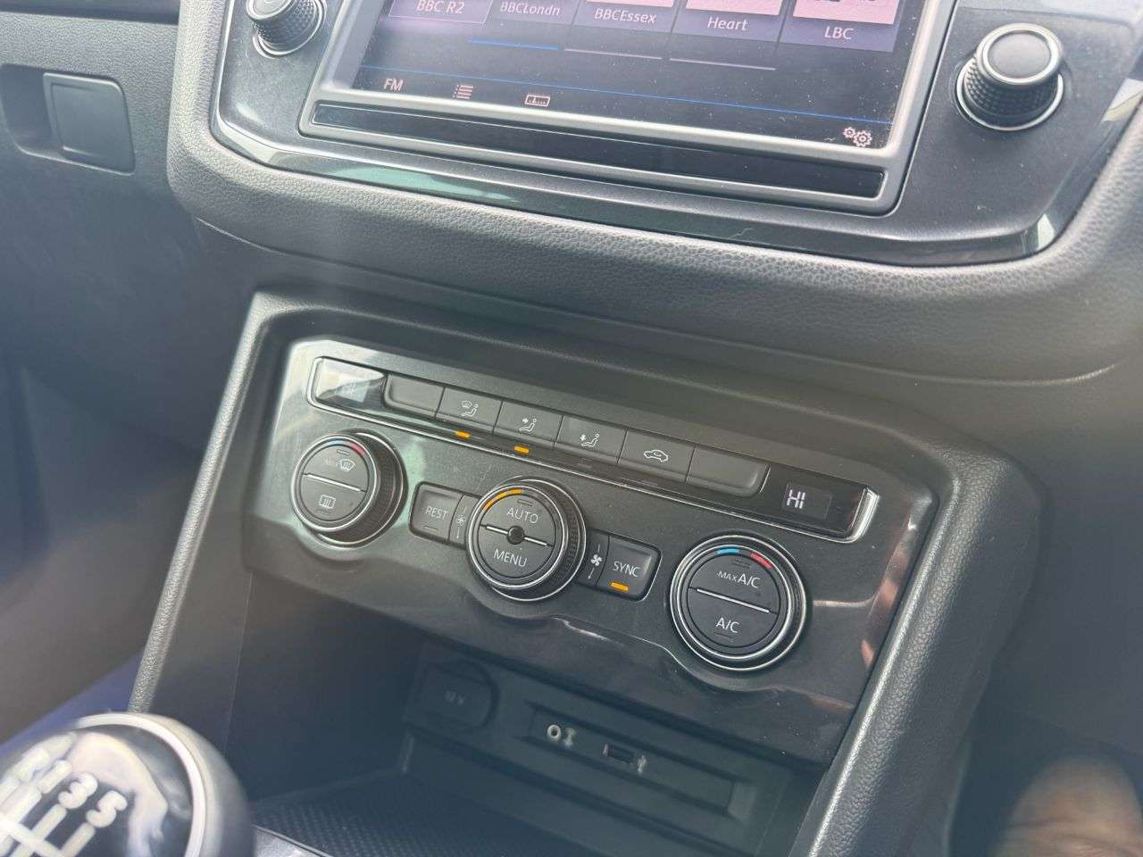 2016 VOLKSWAGEN TIGUAN 2016 VOLKSWAGEN TIGUAN