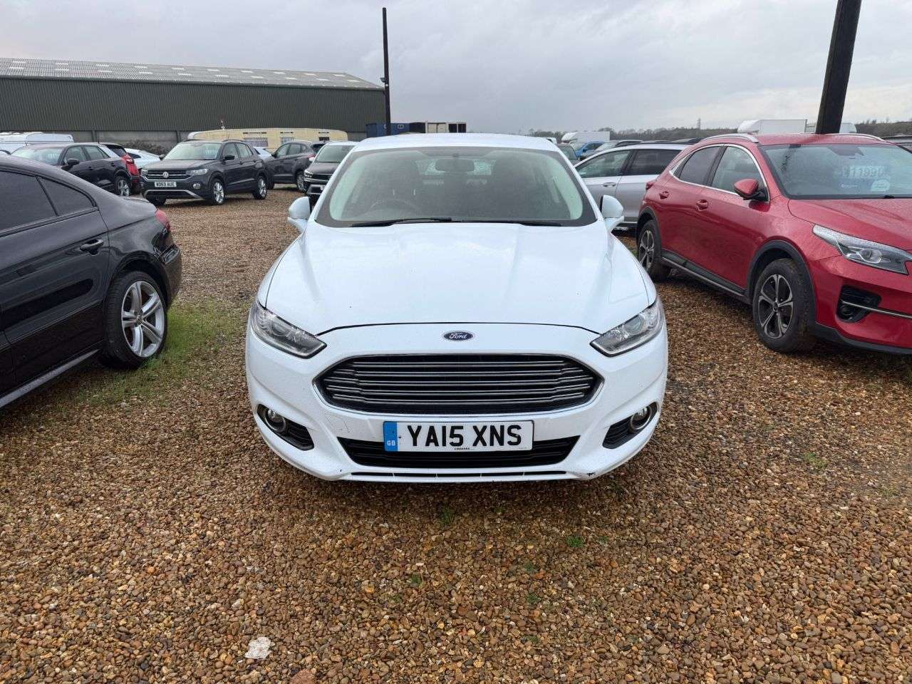 A 2015 FORD MONDEO 2.0 TDCi ECOnetic Zetec Hatchback 5dr Diesel Manual Euro 6 (s/s) (150 ps) A 2015 FORD MONDEO 2.0 TDCi ECOnetic Zetec Hatchback 5dr Diesel Manual Euro 6 (s/s) (150 ps)