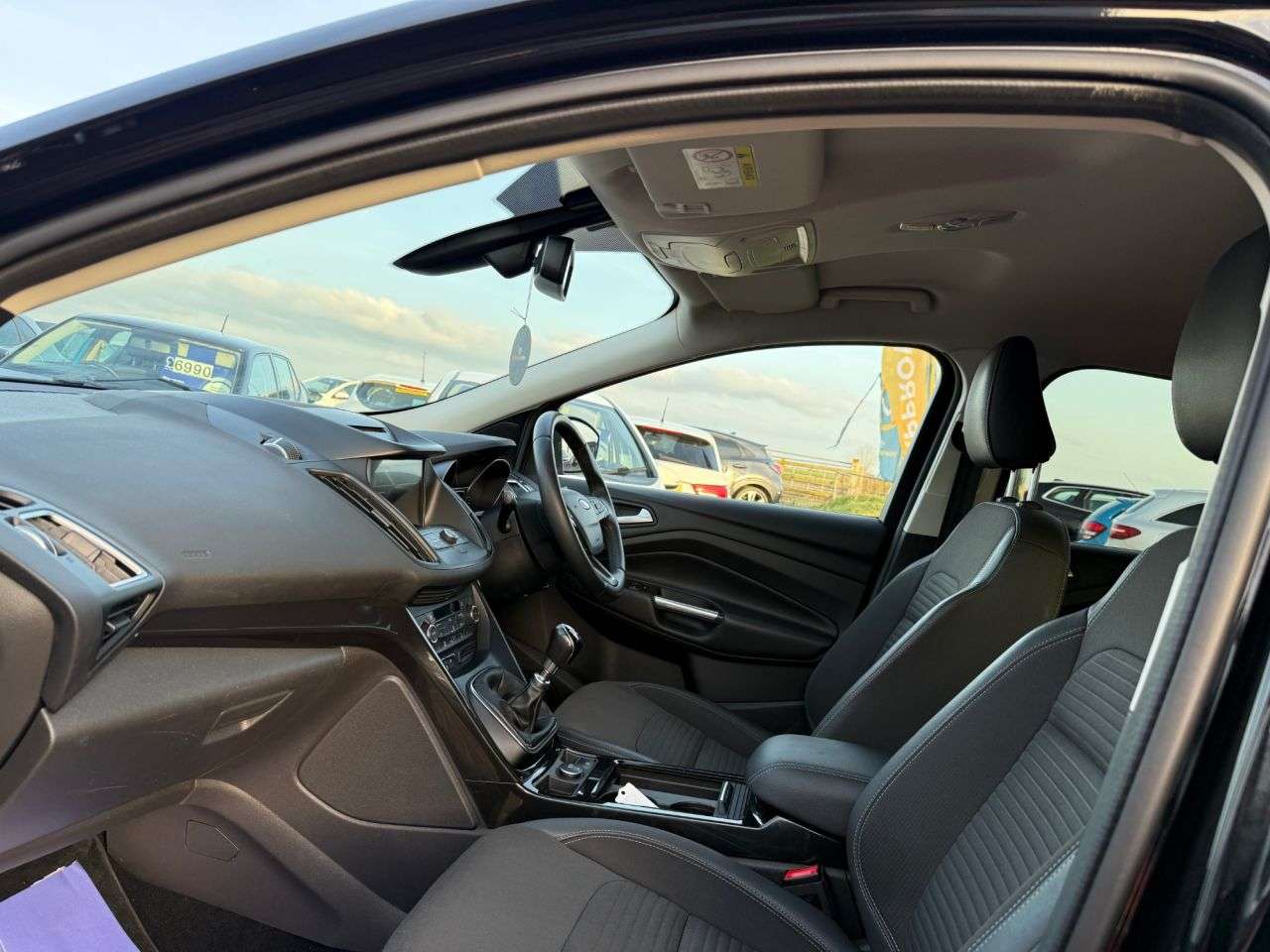 A 2018 FORD KUGA 2.0 TDCi Titanium SUV 5dr Diesel Manual Euro 6 (s/s) (150 ps) A 2018 FORD KUGA 2.0 TDCi Titanium SUV 5dr Diesel Manual Euro 6 (s/s) (150 ps)