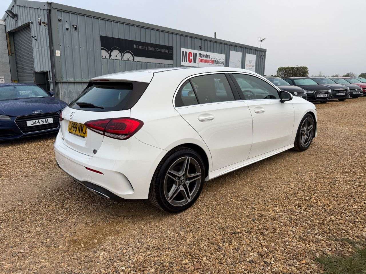 A 2018 MERCEDES-BENZ A-CLASS 1.3 A180 AMG Line Hatchback 5dr Petrol Manual Euro 6 (s/s) (136 ps) A 2018 MERCEDES-BENZ A-CLASS 1.3 A180 AMG Line Hatchback 5dr Petrol Manual Euro 6 (s/s) (136 ps)