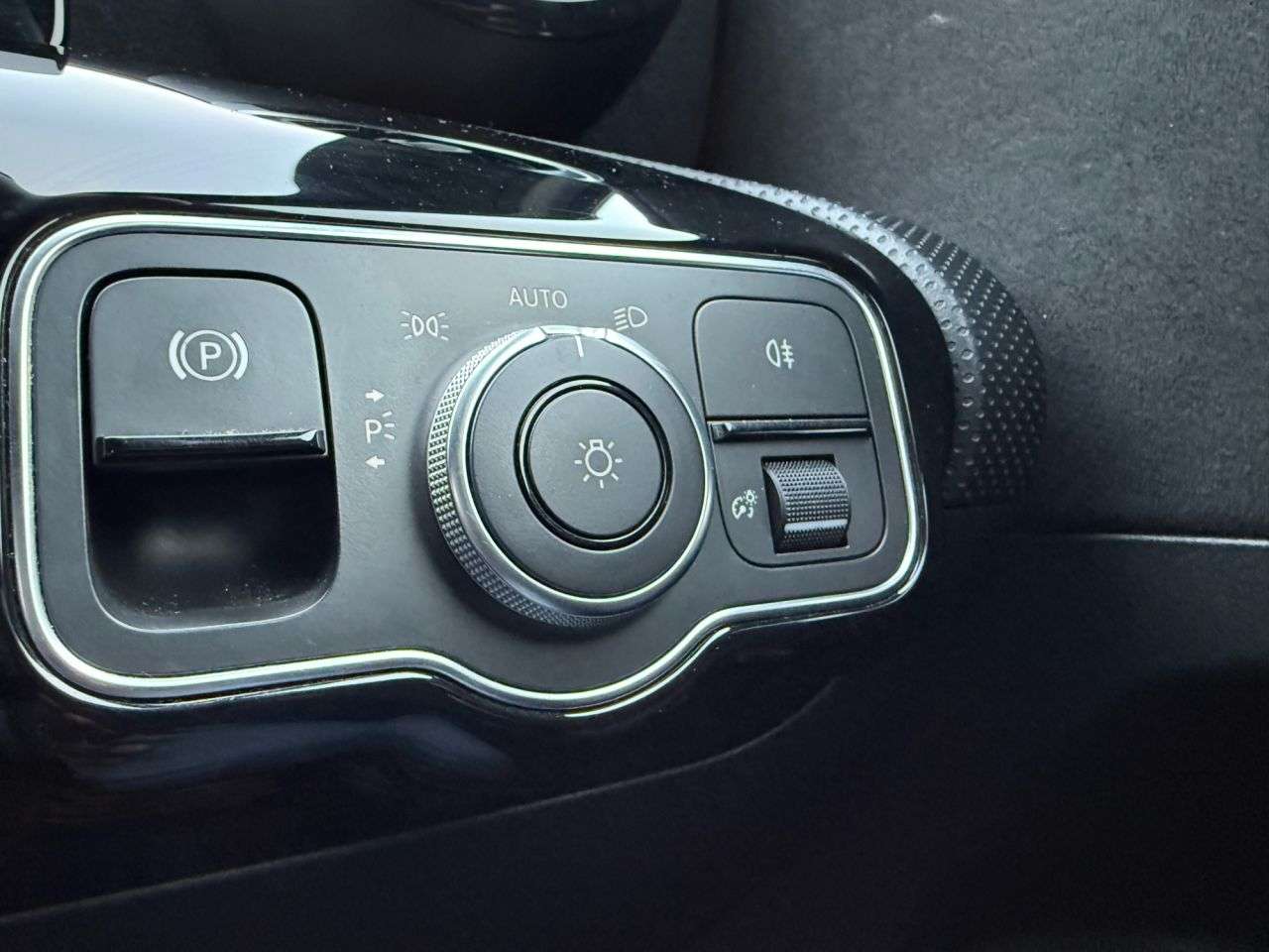 2018 MERCEDES-BENZ A-CLASS 2018 MERCEDES-BENZ A-CLASS