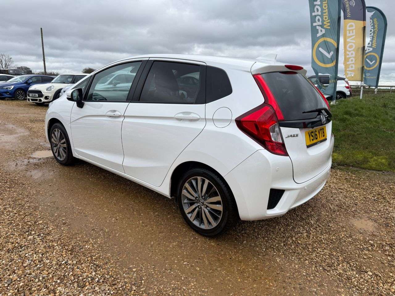 2016 HONDA JAZZ 2016 HONDA JAZZ