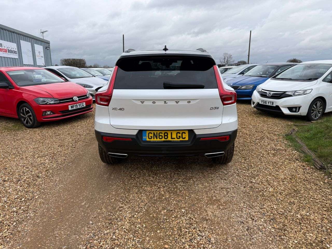 2018 VOLVO XC40 2018 VOLVO XC40