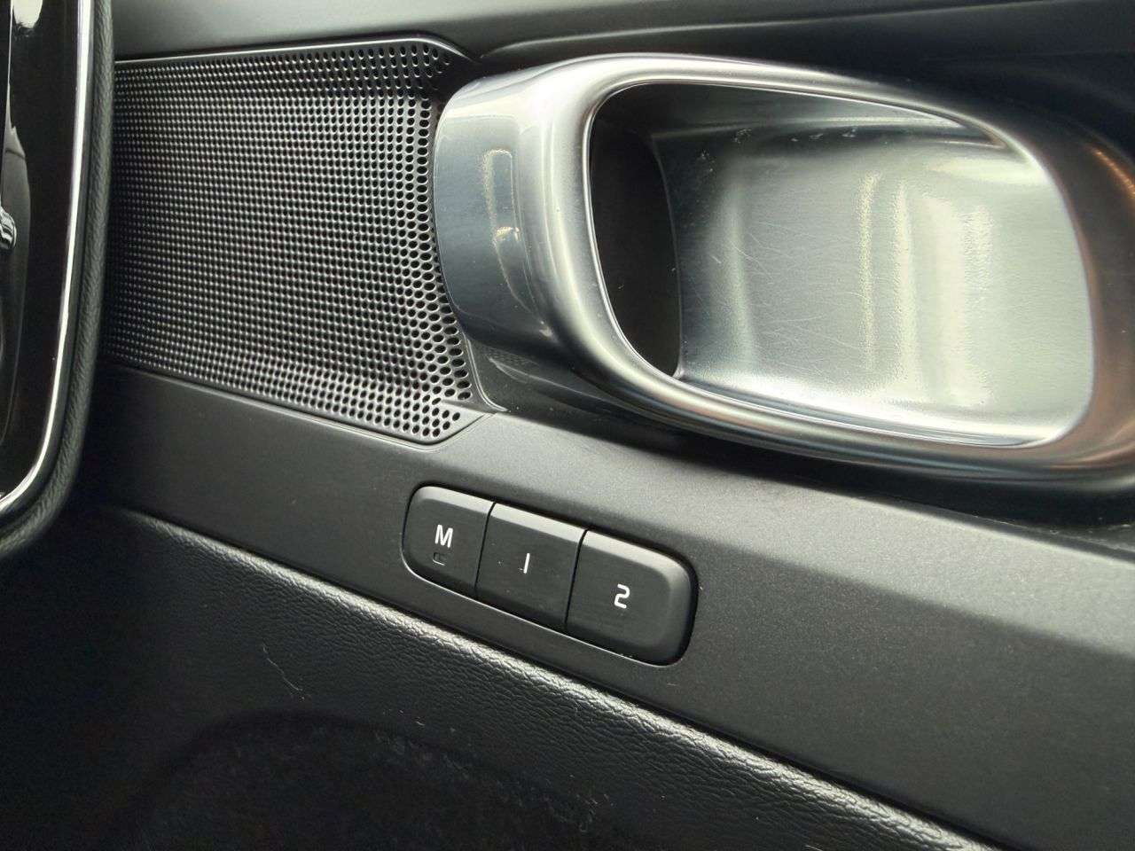 2018 VOLVO XC40 2018 VOLVO XC40