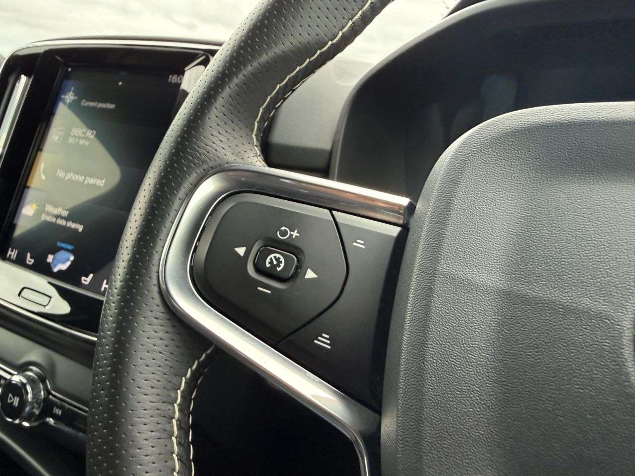 2018 VOLVO XC40 2018 VOLVO XC40