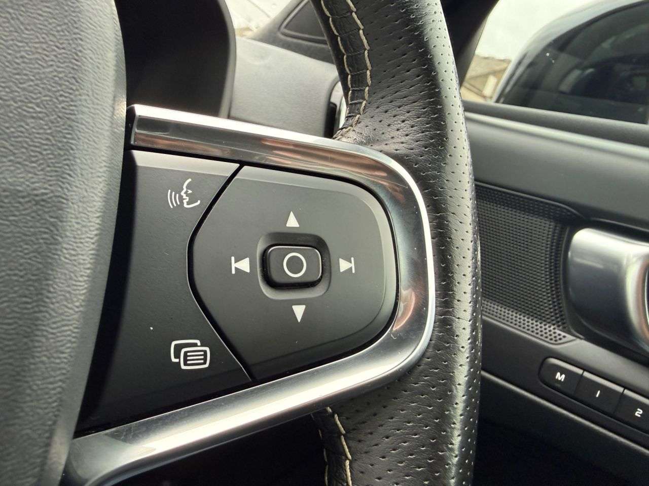 2018 VOLVO XC40 2018 VOLVO XC40