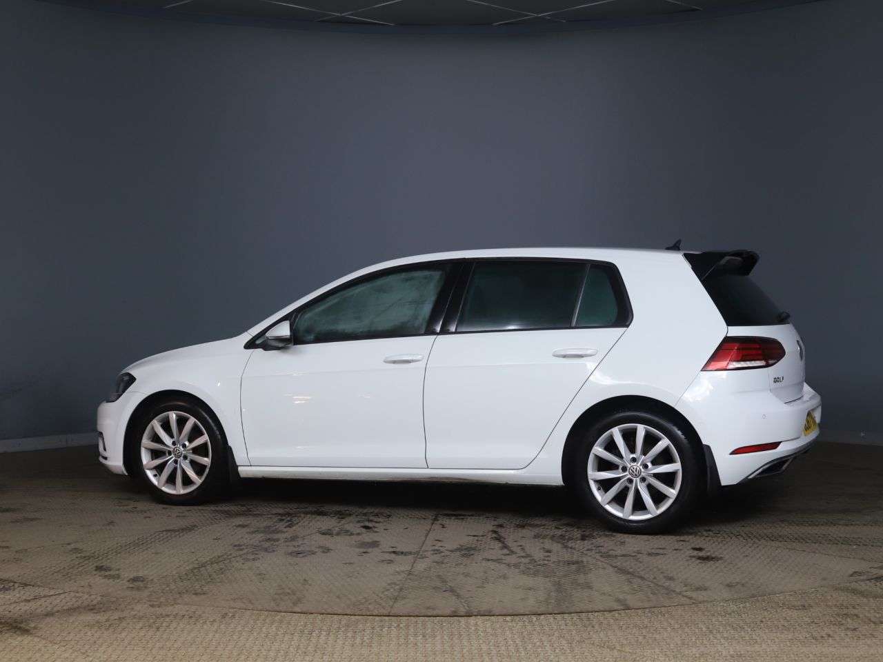 2017 VOLKSWAGEN GOLF 2017 VOLKSWAGEN GOLF