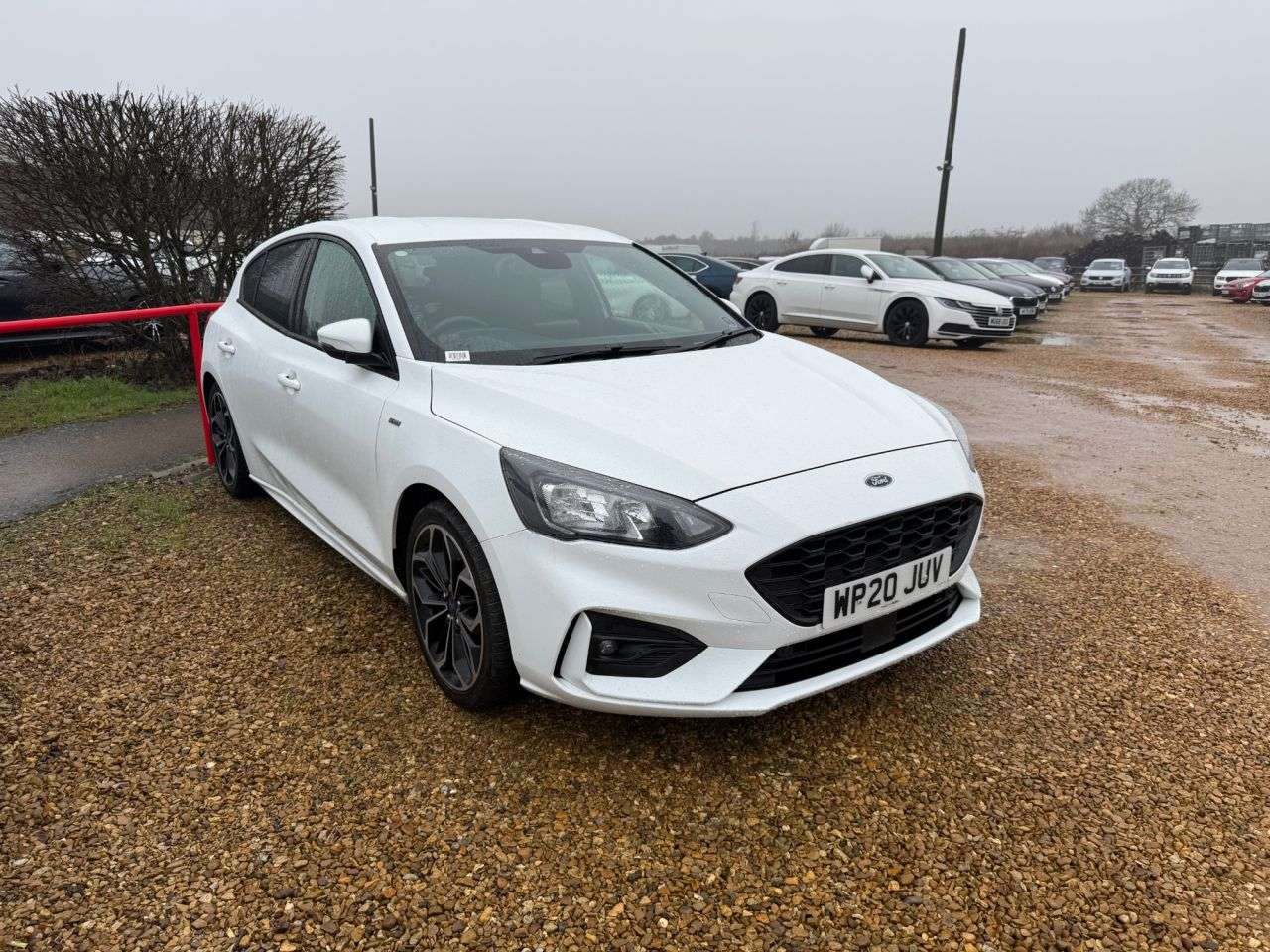 A 2020 FORD FOCUS 1.0T EcoBoost ST-Line X Hatchback 5dr Petrol Manual Euro 6 (s/s) (125 ps) A 2020 FORD FOCUS 1.0T EcoBoost ST-Line X Hatchback 5dr Petrol Manual Euro 6 (s/s) (125 ps)