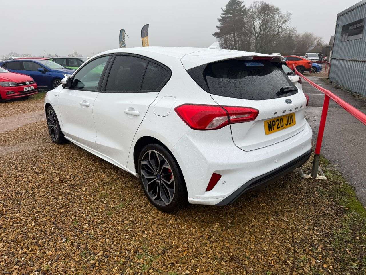 A 2020 FORD FOCUS 1.0T EcoBoost ST-Line X Hatchback 5dr Petrol Manual Euro 6 (s/s) (125 ps) A 2020 FORD FOCUS 1.0T EcoBoost ST-Line X Hatchback 5dr Petrol Manual Euro 6 (s/s) (125 ps)
