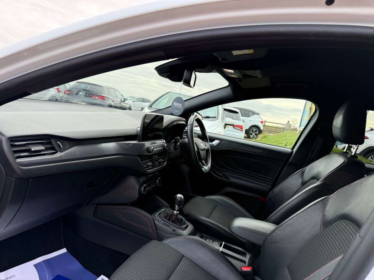 A 2020 FORD FOCUS 1.0T EcoBoost ST-Line X Hatchback 5dr Petrol Manual Euro 6 (s/s) (125 ps) A 2020 FORD FOCUS 1.0T EcoBoost ST-Line X Hatchback 5dr Petrol Manual Euro 6 (s/s) (125 ps)