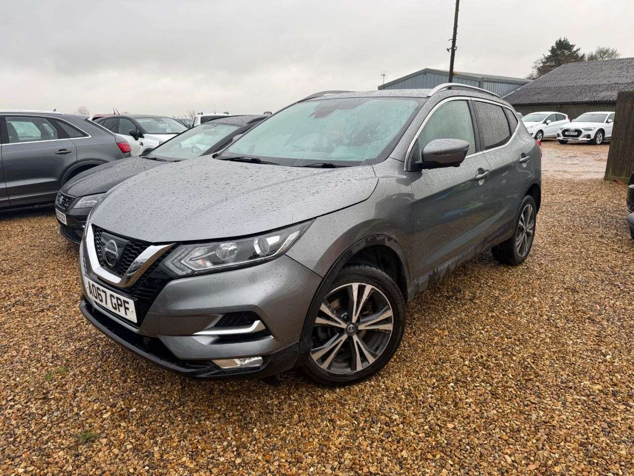 A 2017 NISSAN QASHQAI 1.2 DIG-T N-Connecta SUV 5dr Petrol Manual Euro 6 (s/s) (115 ps) A 2017 NISSAN QASHQAI 1.2 DIG-T N-Connecta SUV 5dr Petrol Manual Euro 6 (s/s) (115 ps)