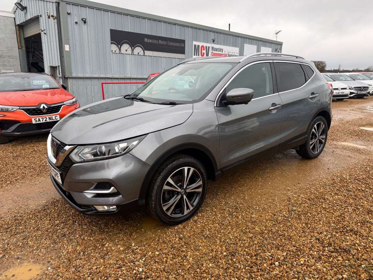 A 2017 NISSAN QASHQAI 1.2 DIG-T N-Connecta SUV 5dr Petrol Manual Euro 6 (s/s) (115 ps) A 2017 NISSAN QASHQAI 1.2 DIG-T N-Connecta SUV 5dr Petrol Manual Euro 6 (s/s) (115 ps)