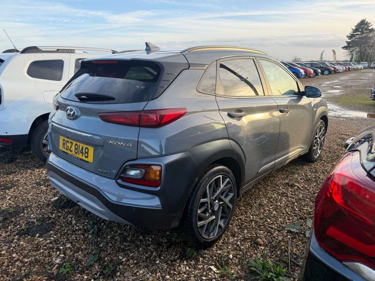 A 2020 HYUNDAI KONA 1.6 h-GDi Premium SUV 5dr Petrol Hybrid DCT Euro 6 (s/s) (141 ps) A 2020 HYUNDAI KONA 1.6 h-GDi Premium SUV 5dr Petrol Hybrid DCT Euro 6 (s/s) (141 ps)