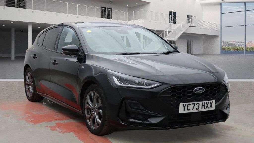 A 2023 FORD FOCUS 1.0T EcoBoost ST-Line Hatchback 5dr Petrol Manual Euro 6 (s/s) (125 ps) A 2023 FORD FOCUS 1.0T EcoBoost ST-Line Hatchback 5dr Petrol Manual Euro 6 (s/s) (125 ps)