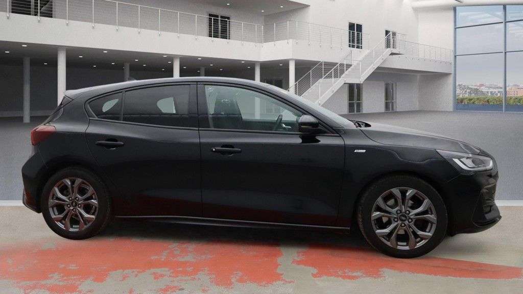 2023 FORD FOCUS 2023 FORD FOCUS